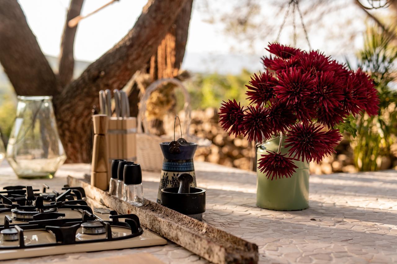 Plage Cachee - Glamping Vrboska Ngoại thất bức ảnh